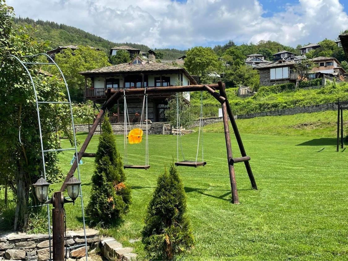 Leshten Guest Homes Экстерьер фото
